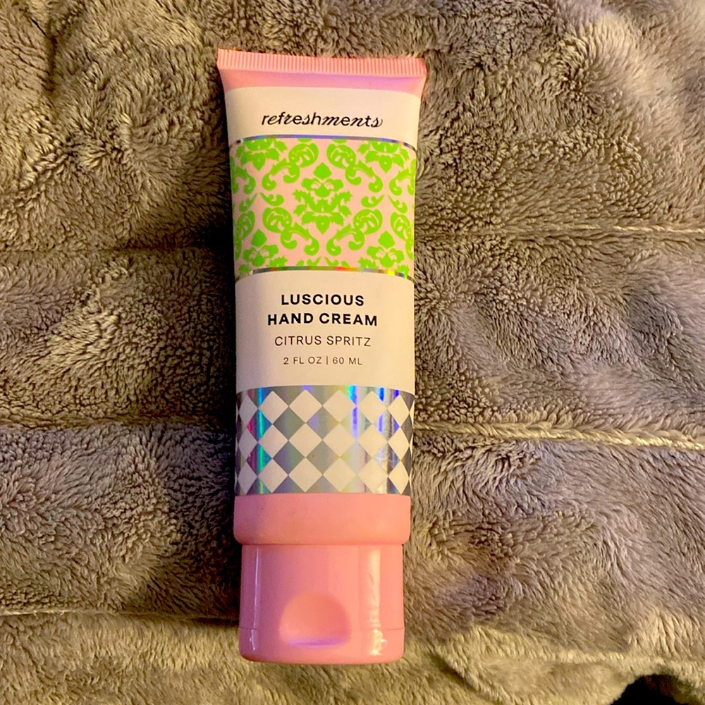 Refreshments Hand cream
